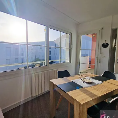 Lumineux Avec Balcon Pres De La Plage, Parking, Wifi - Fr-1-825-51 Lägenhet La Rochelle (Charente-Maritime)